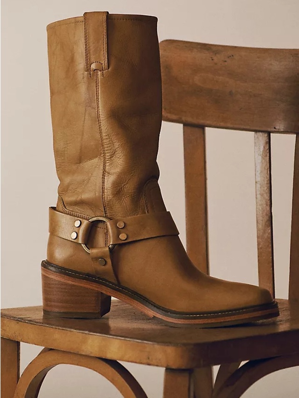 Frye Kate Harness leather boots size 8